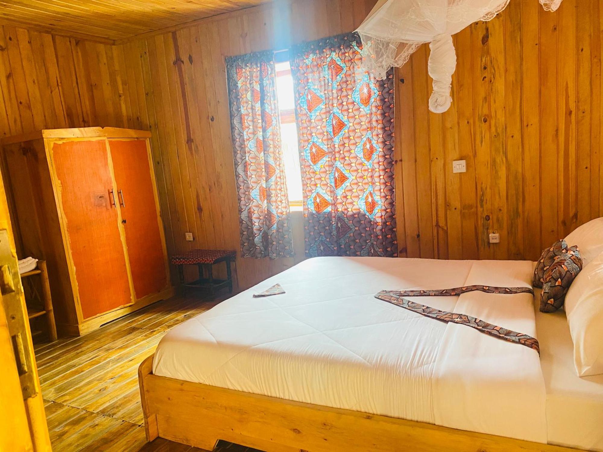 Kivu Macheo Eco-Lodge Kibuye Ngoại thất bức ảnh
